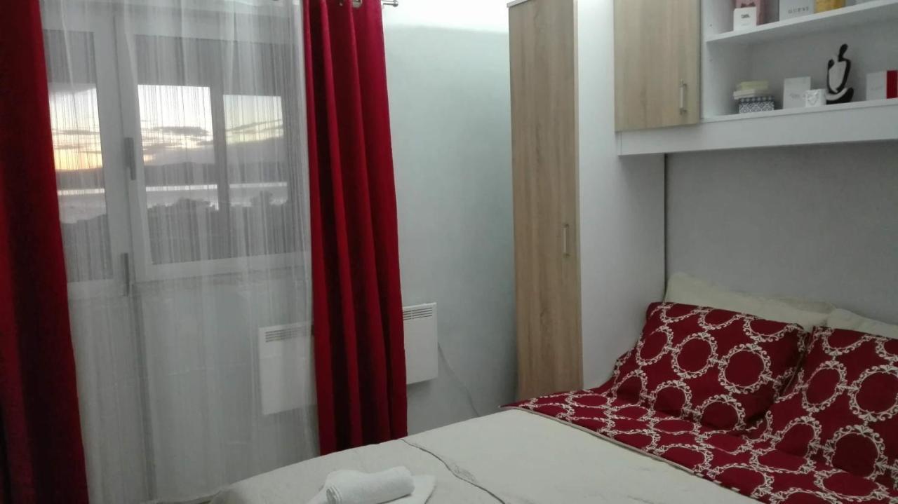 Apartmani Zoran Bilic Промайна Екстериор снимка