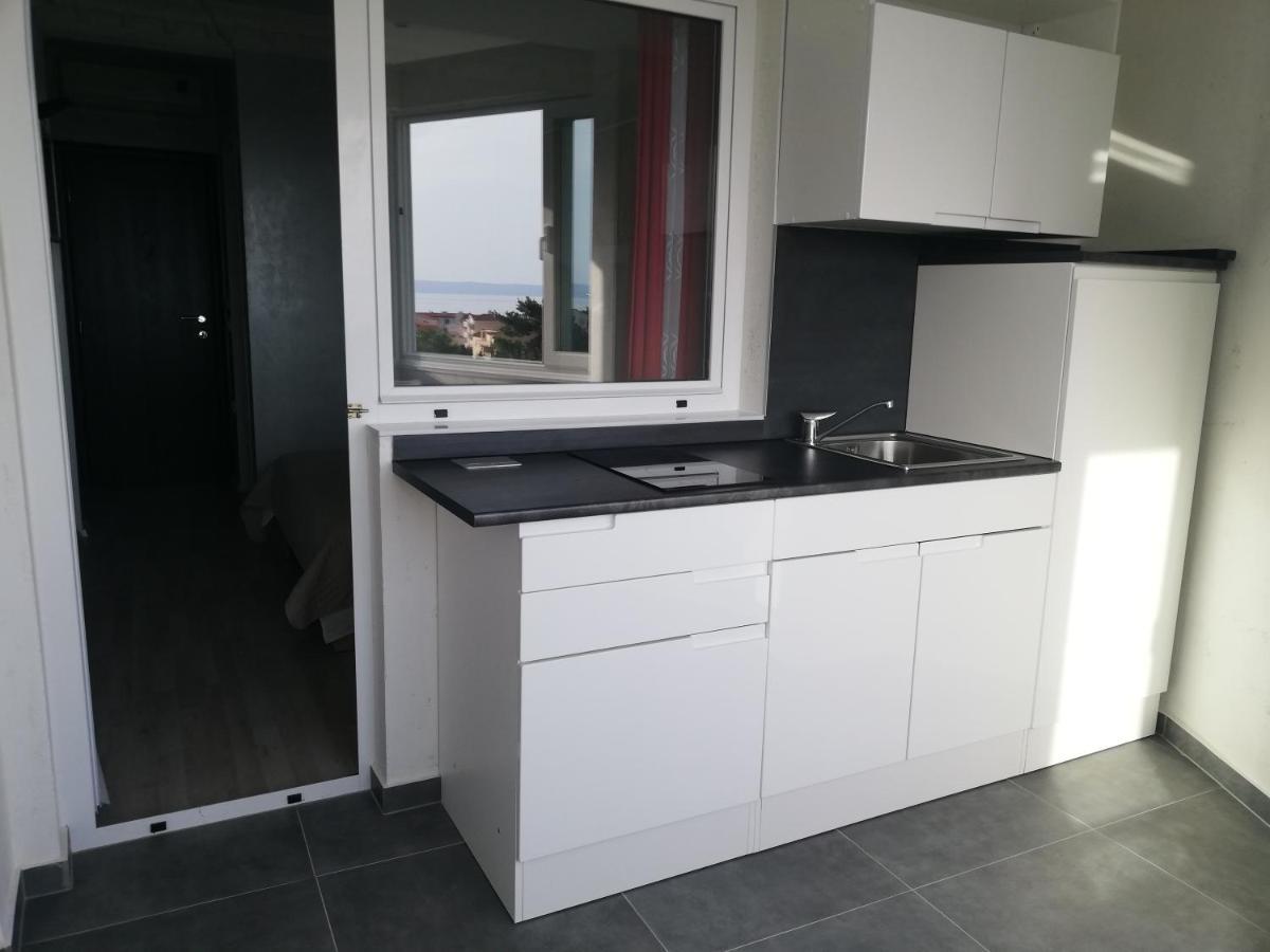Apartmani Zoran Bilic Промайна Екстериор снимка
