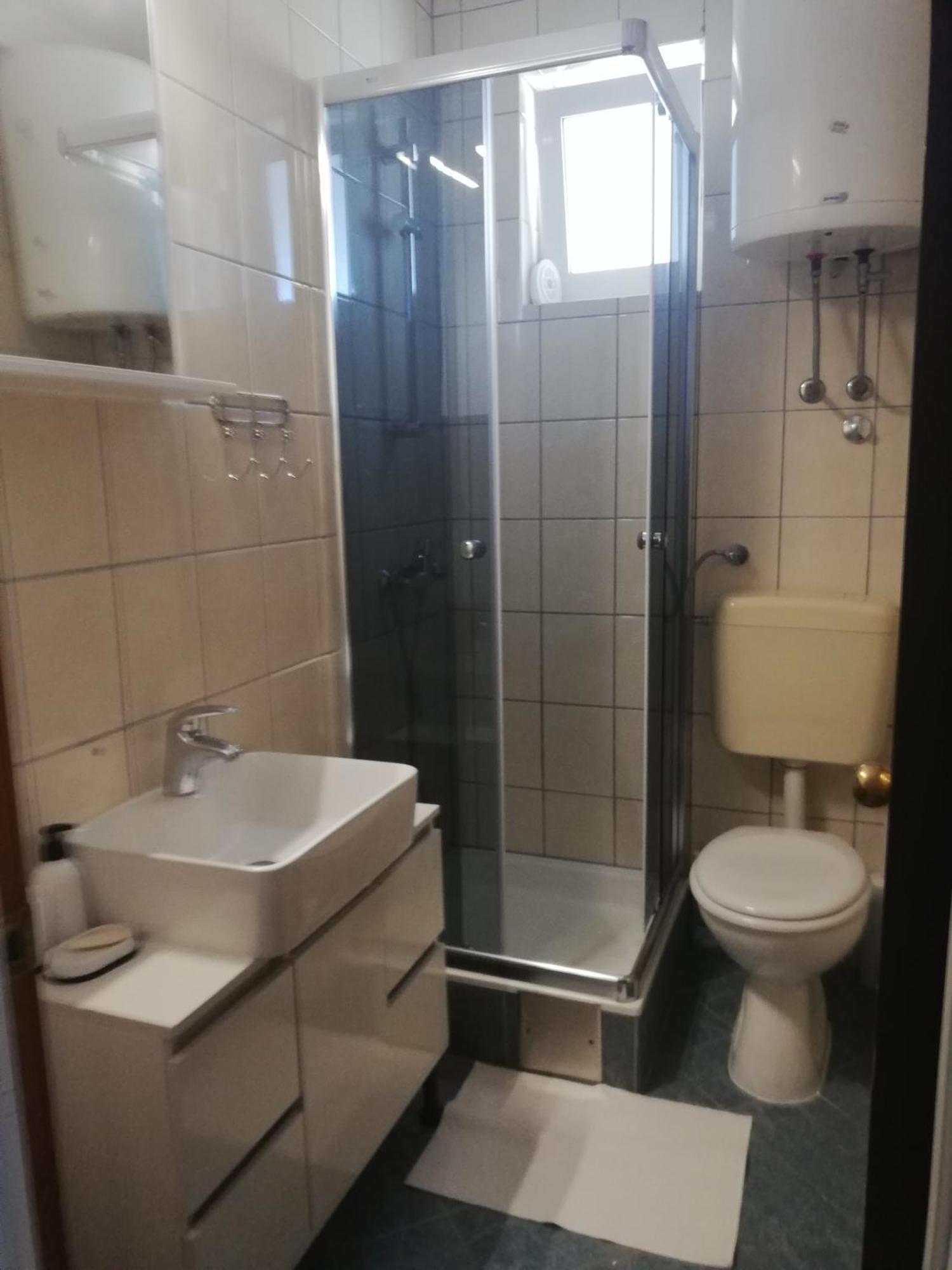 Apartmani Zoran Bilic Промайна Екстериор снимка